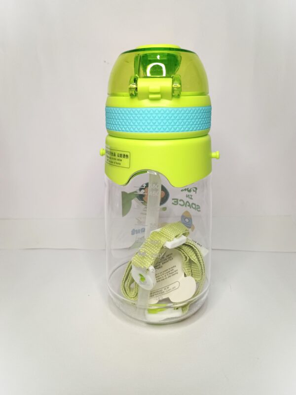 Cottagekart||Cute Kids Water Bottle with Astronaut Design – BPA Free, Leak-Proof, Sipper Bottle for School & Travel (Green, 600ml) - Image 3